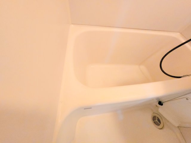 生駒ビルの浴室