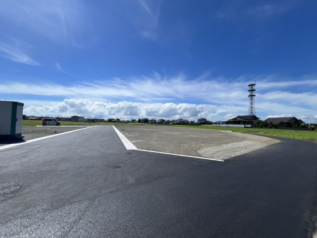 【建築条件なし】コンフォタウン大村Ⅱ　3号地の前面道路含む現地写真