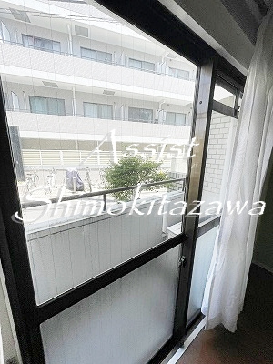 サンビュウ豪徳寺の内装