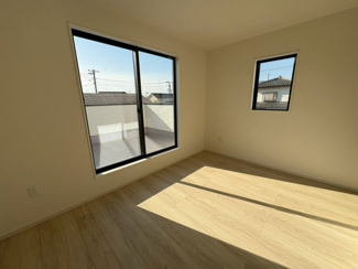 【洋室】 | 川越市山田　新築分譲　西武新宿線『本川越駅』徒歩49分　【山田小学区】