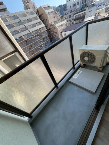 大阪市西区本田４丁目の賃貸マンションのバルコニー