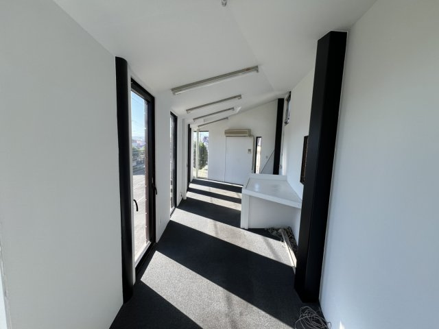 松江町テナントの内装