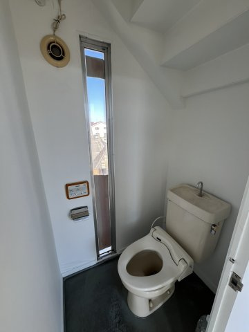 松江町テナントの内装