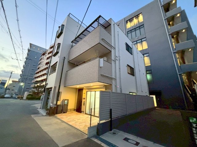 ひまわりハイツの外観