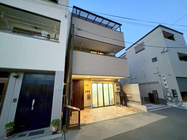 ひまわりハイツの外観