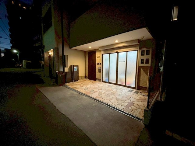 ひまわりハイツの外観