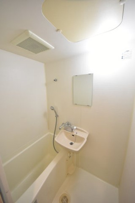 【浴室】 | ロイヤルヒル神戸三ノ宮2