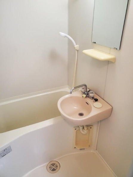 スカイコート荻窪第五の浴室