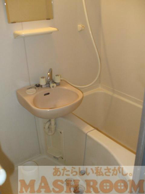 スカイコート荻窪第五の浴室