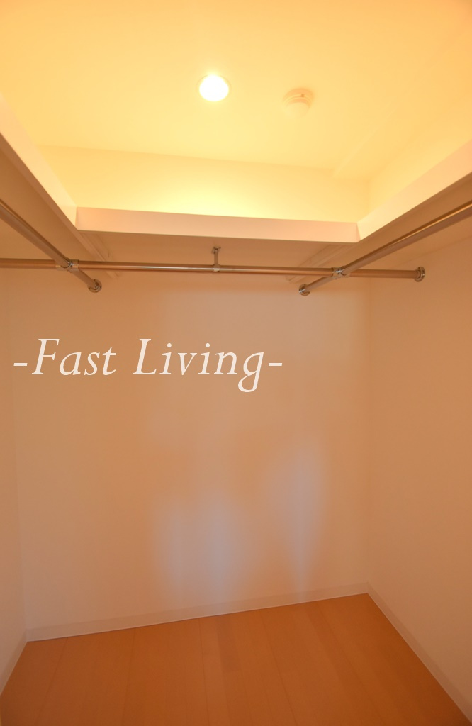 パスクラッセ本郷春木町の収納