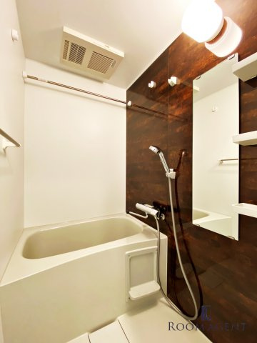 S-RESIDENCE浅間町駅前axial(アクシャル)の浴室