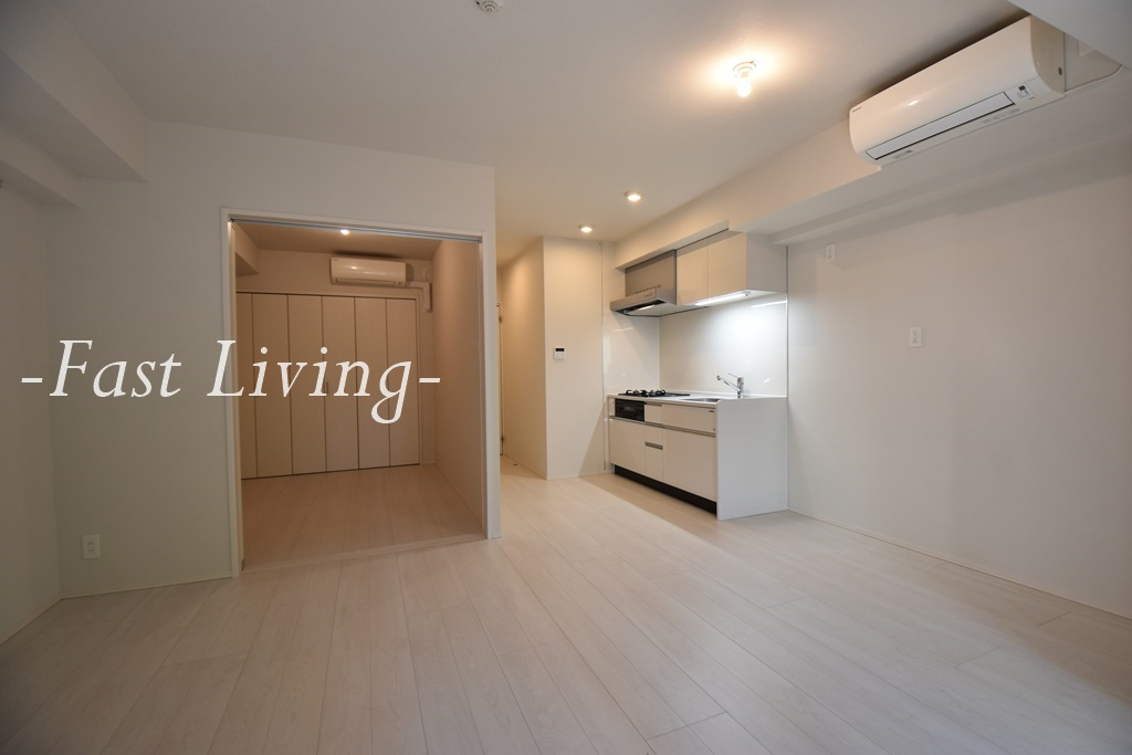 グランクリュ新宿御苑の居間・リビング