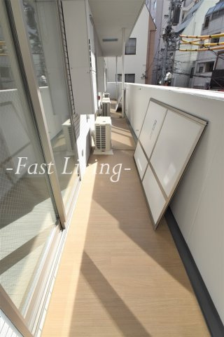 La Gracia 四谷のバルコニー