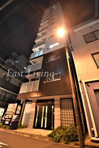 リヴシティ神田のエントランス