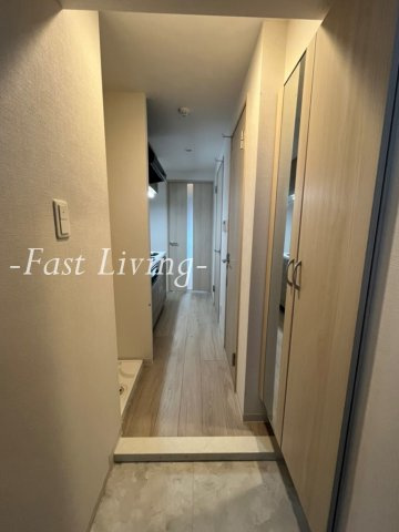 Avnir HONGOの玄関