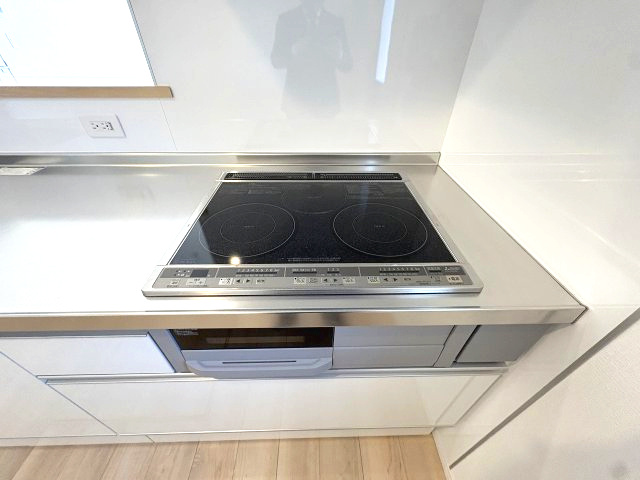 【キッチン】 | 糟屋郡志免町東公園台1丁目第1　1号棟（全3棟）【仲介手数料無料・0円】 | 施工例。施工例は完成時と異なる場合があります。