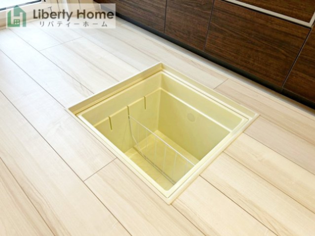 土浦市天川1丁目3期　新築戸建　2号棟のキッチン|同形状・同仕様