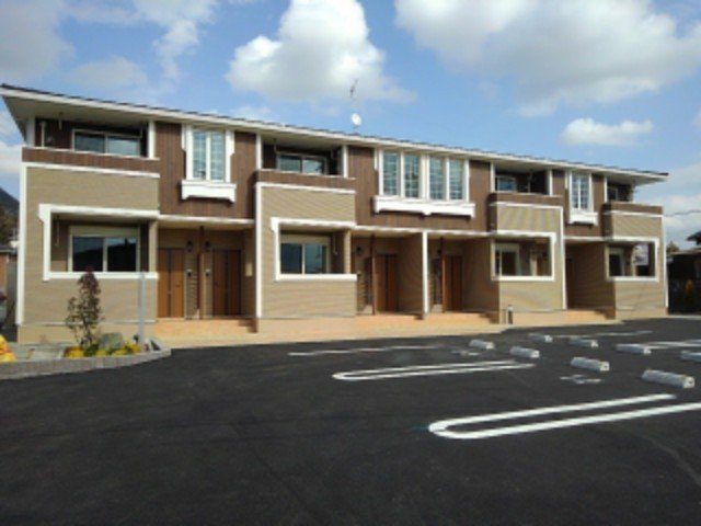 ラウレレ　ヒラ