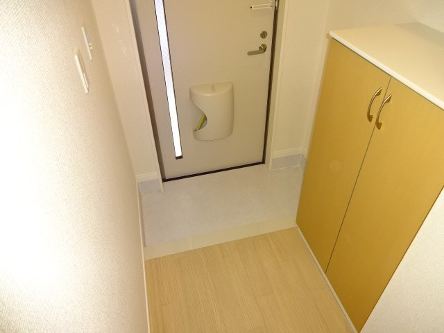 クラブハウスの玄関|玄関