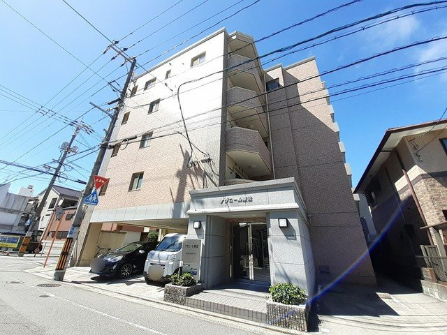 アヴニール東雲の外観|物件の外観です