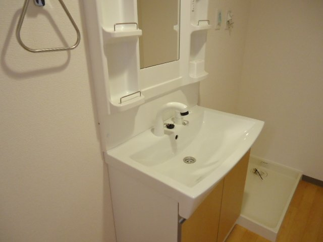 ヴァンベールの洗面所|洗髪洗面化粧台