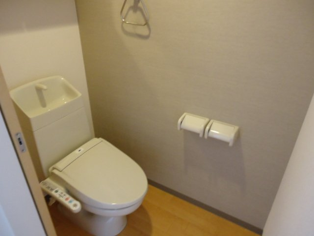 ヴァンベールのトイレ|シャワー付トイレ