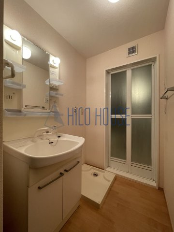 サンクス羽折の洗面所