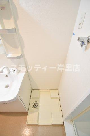 Fメゾン北加賀屋II番館の洗面所