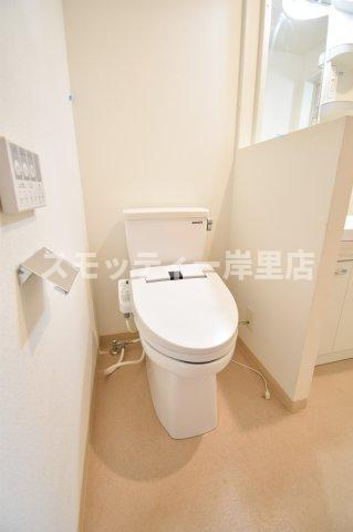 Fメゾン北加賀屋II番館のトイレ