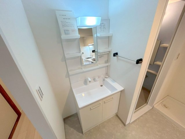 マインズ・コム神崎川の洗面所