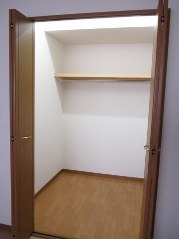 リバーサイドさくらⅠの収納