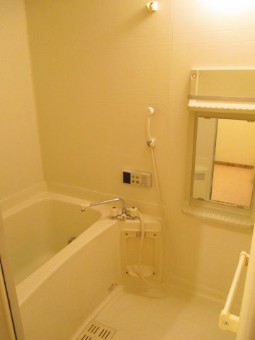 リバーサイドさくらⅠの浴室