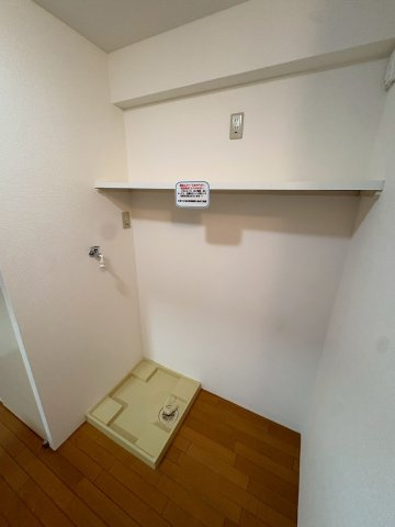 大阪市西区靱本町１丁目の賃貸マンションの内装