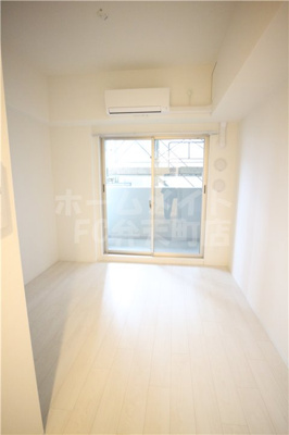 【居間・リビング】 | エスリード弁天町ポートヴィラ | リビングです