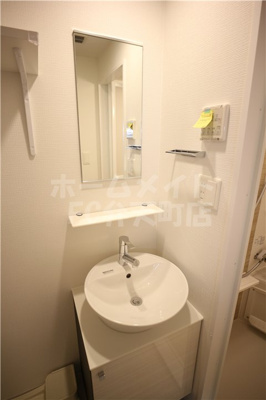 【洗面所】 | エスリード弁天町ポートヴィラ | コンパクトで使いやすい洗面所