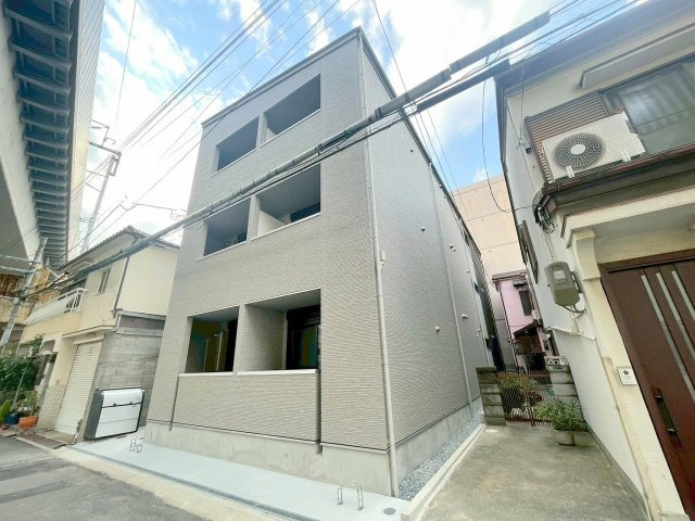 リブレメゾン淡路1の外観