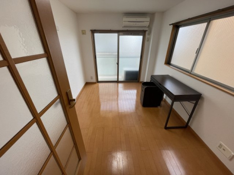 モンラッシェの居間・リビング