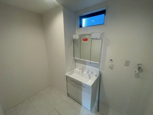 横浜市保土ケ谷区川島町 新築戸建て【仲介手数料無料】カースペース2台