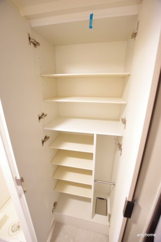 プレサンス福島ミッドエル　仲介手数料無料の収納