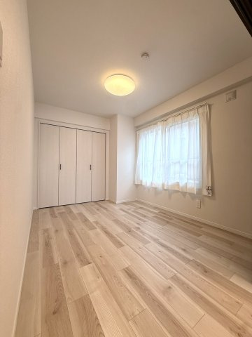 グレートヒル北18条の洋室