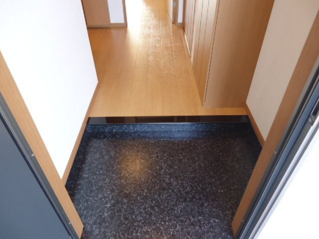 サンパステルの玄関|※同タイプの部屋写真です