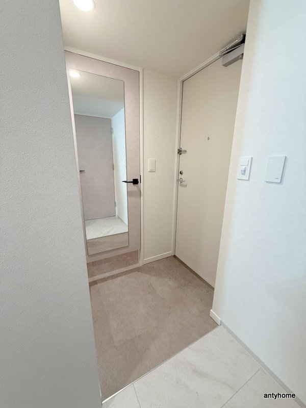 アーバネックス堺筋本町　仲介手数料無料の玄関