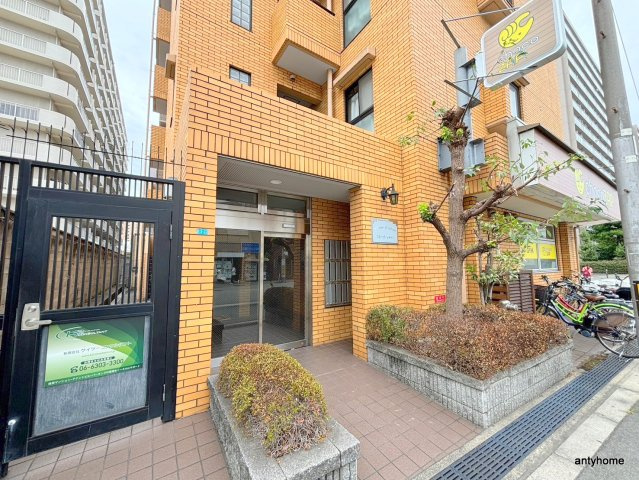 フルーブ・シャトー　仲介手数料無料のエントランス