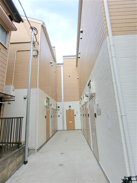 OJ HILLS FIRSTの外観