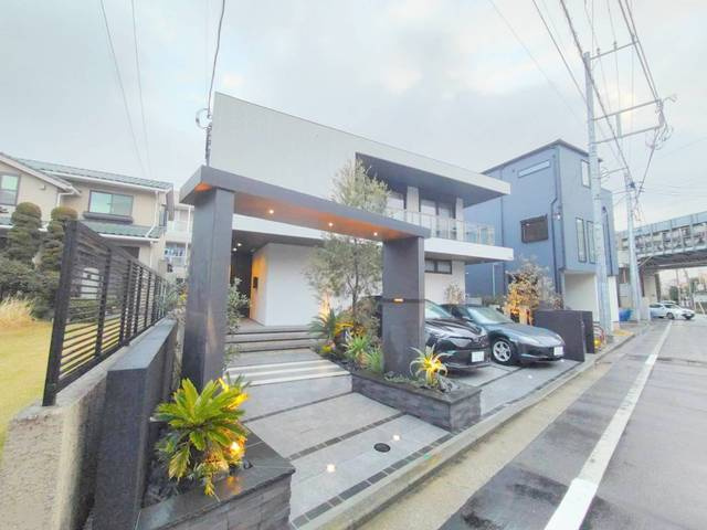 ＷＡＩＮＯＩＥの外観