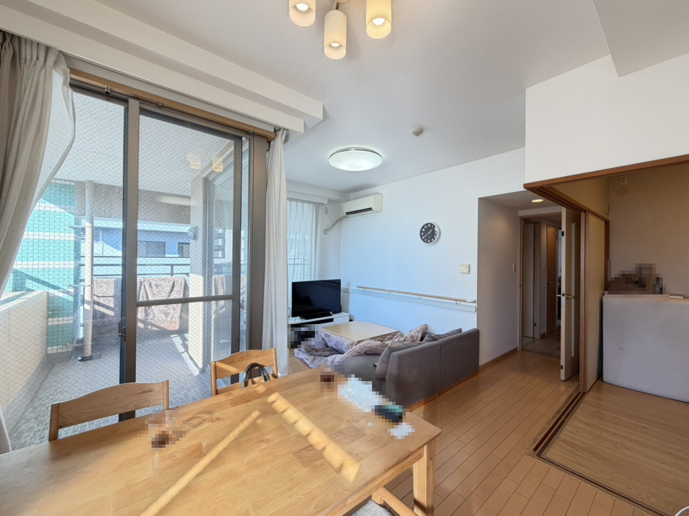 プレステージ新神戸サザンプレイスの居間・リビング