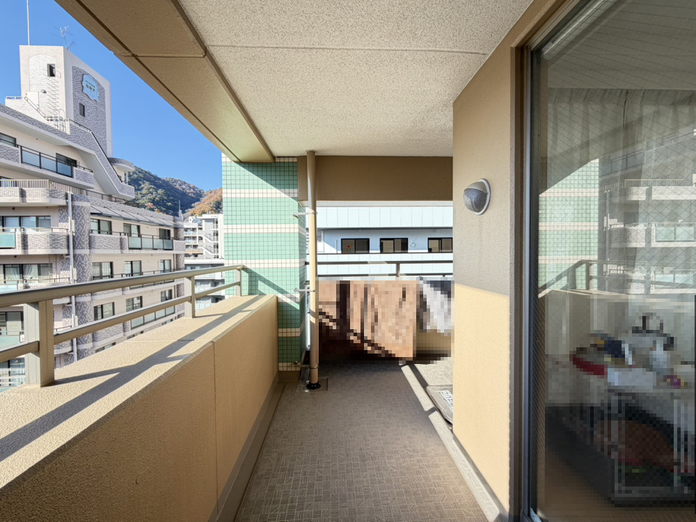 プレステージ新神戸サザンプレイスのバルコニー