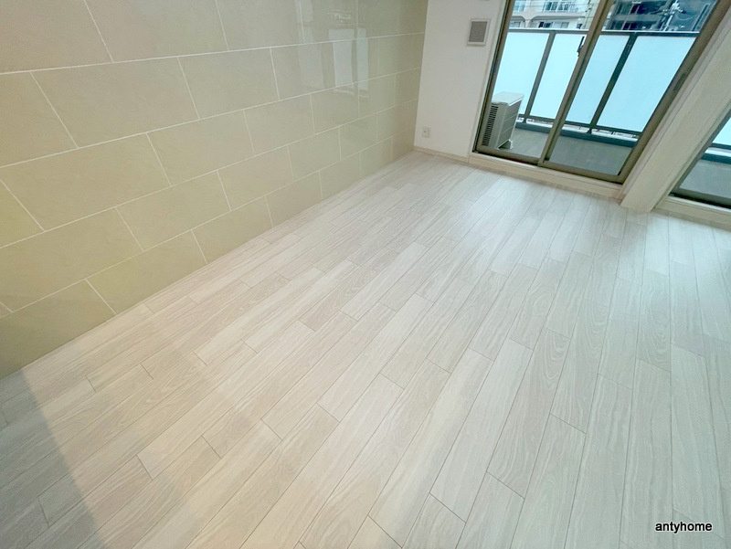 ディームス福島　仲介手数料無料の居間・リビング