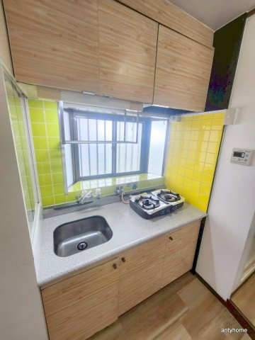 エレガンス5　仲介手数料無料のキッチン