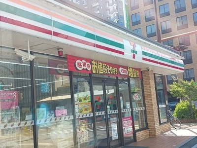 【周辺】 | ヒカルサ四日市中部ウエスト | セブンイレブン四日市諏訪町店まで600m